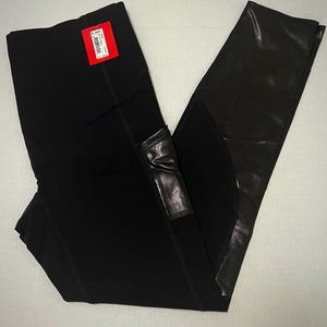 Spanx Every.Wear Gloss Pocket Leggings